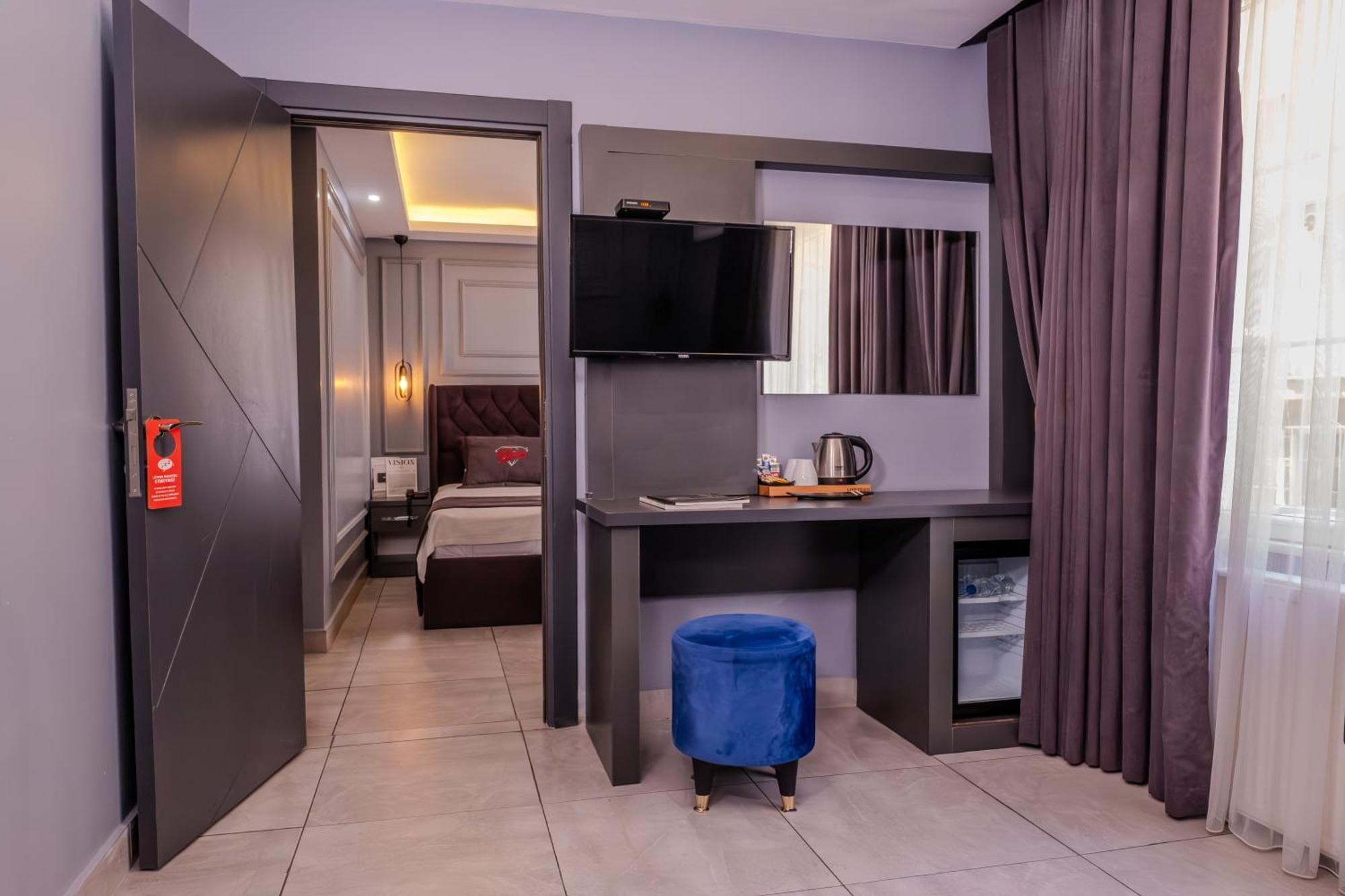 Ruby Hotel Istanbul Exterior foto